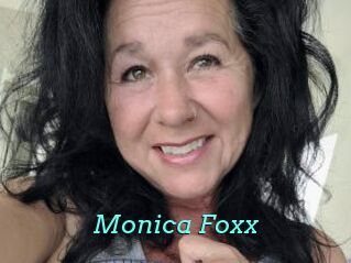 Monica_Foxx