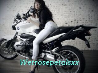 Wetrosepetalsxx